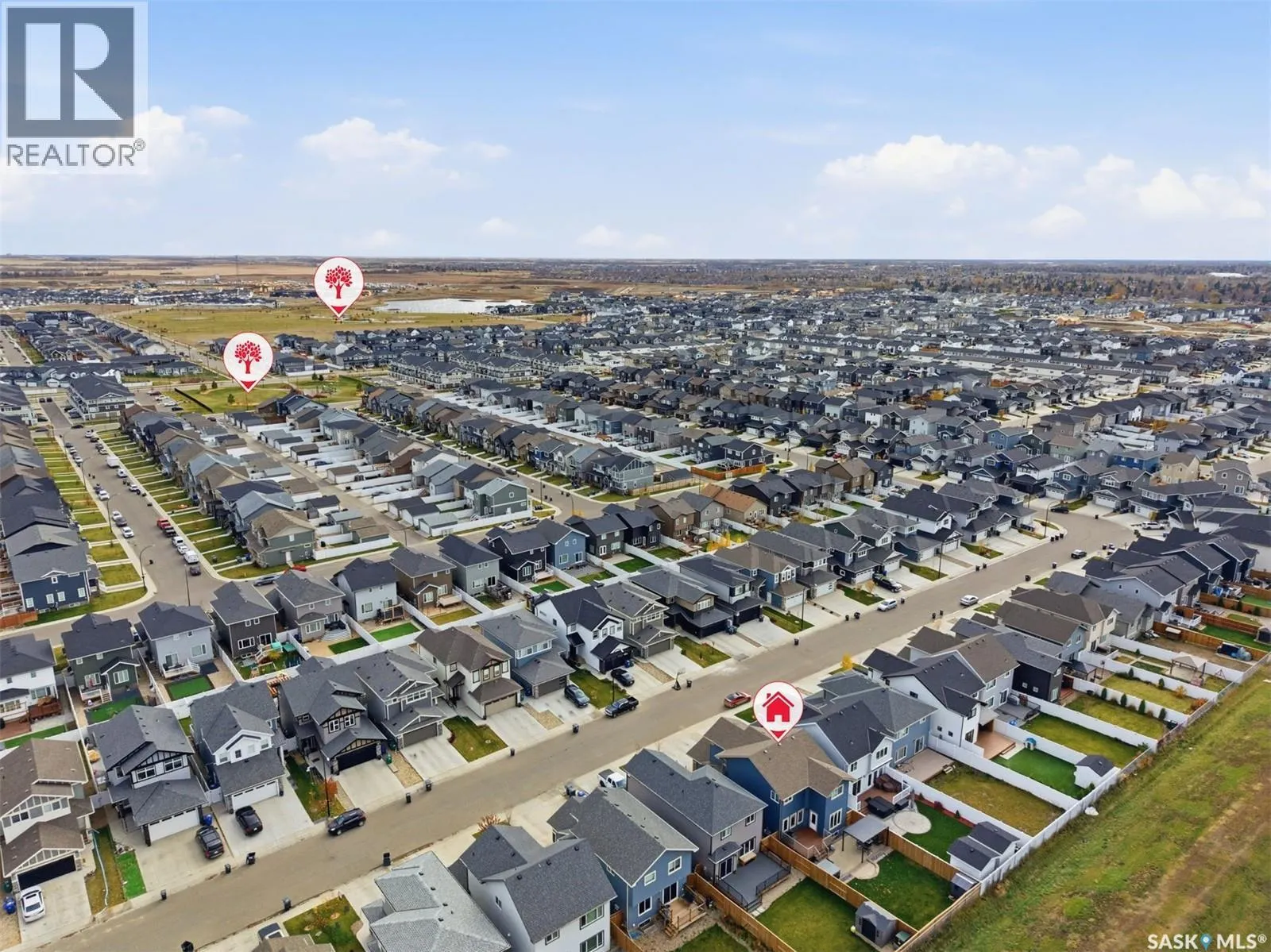 451 McFaull CRESCENT