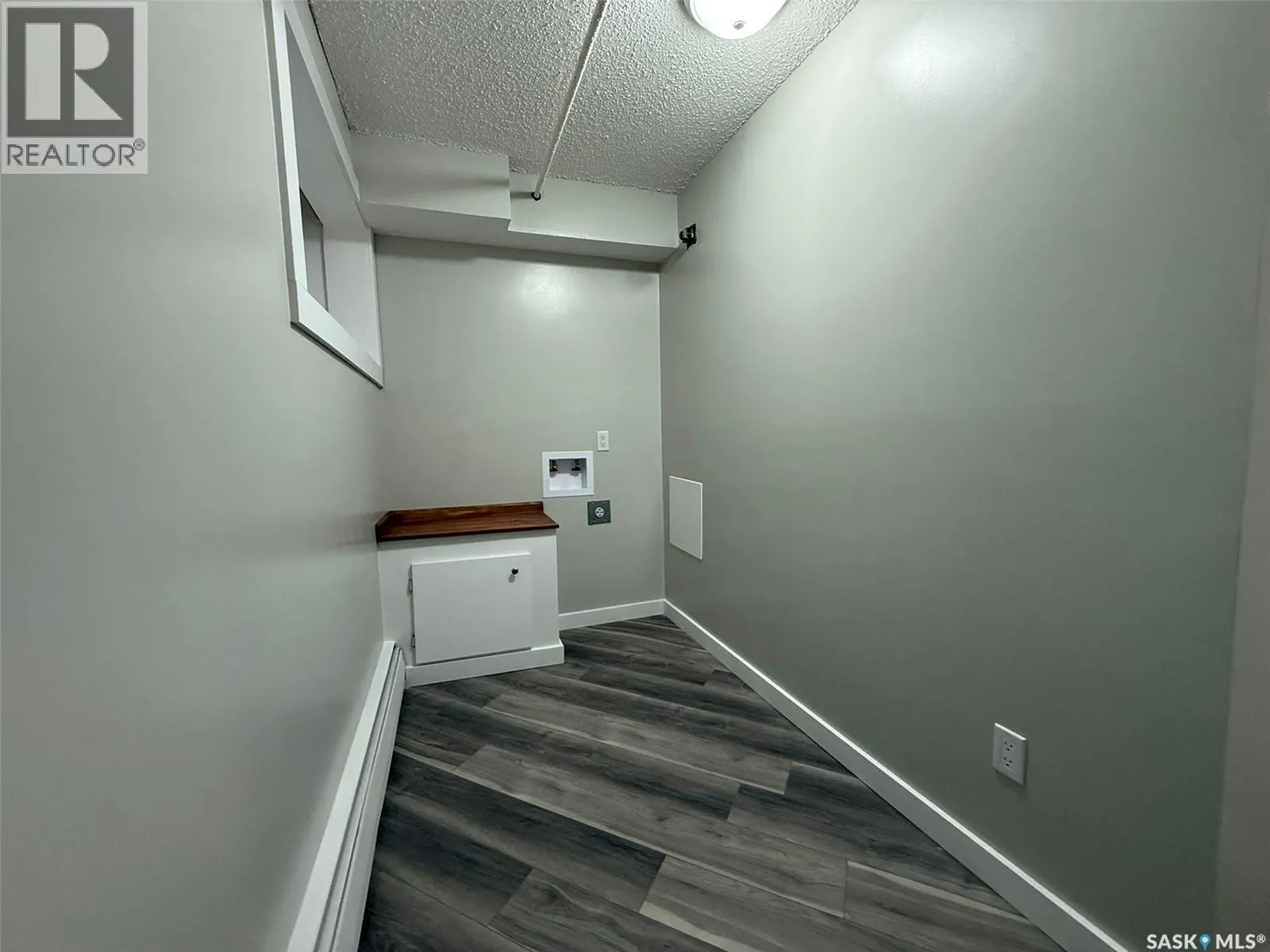 101 1822 Eaglesham AVENUE