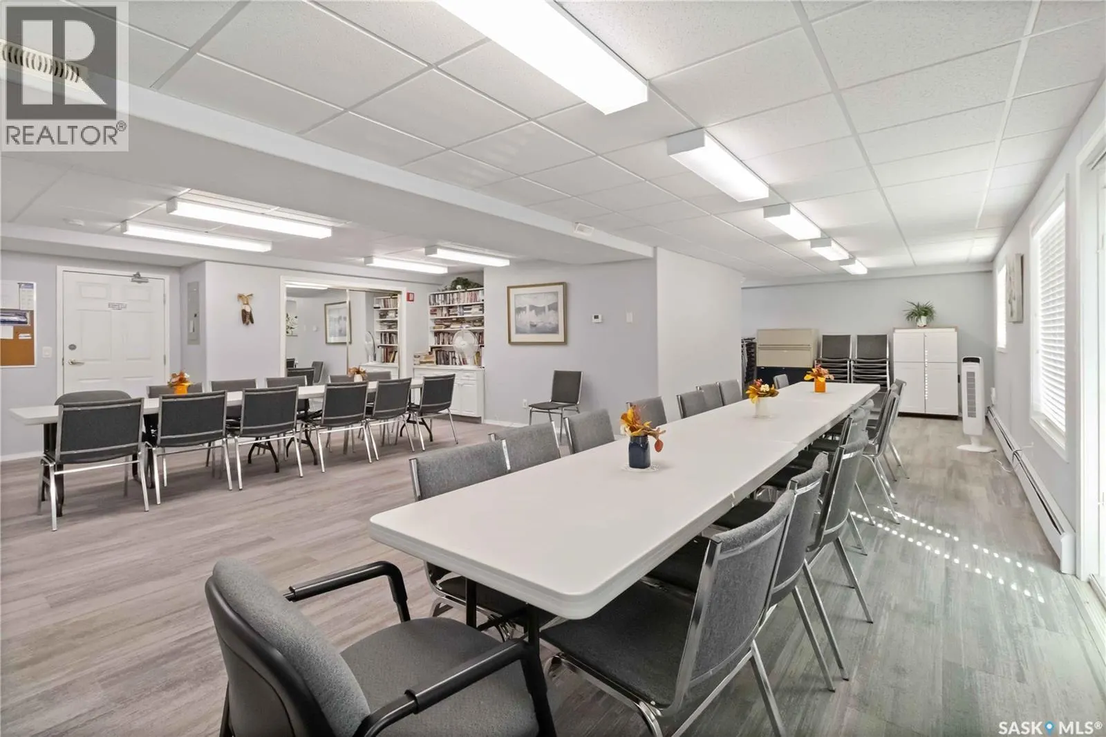 205 930 Heritage VIEW