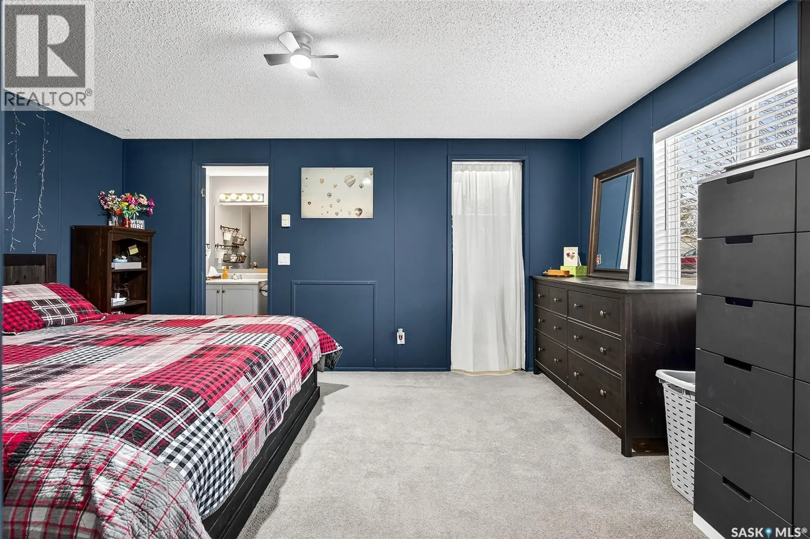 F5 1295 9th AVENUE NE