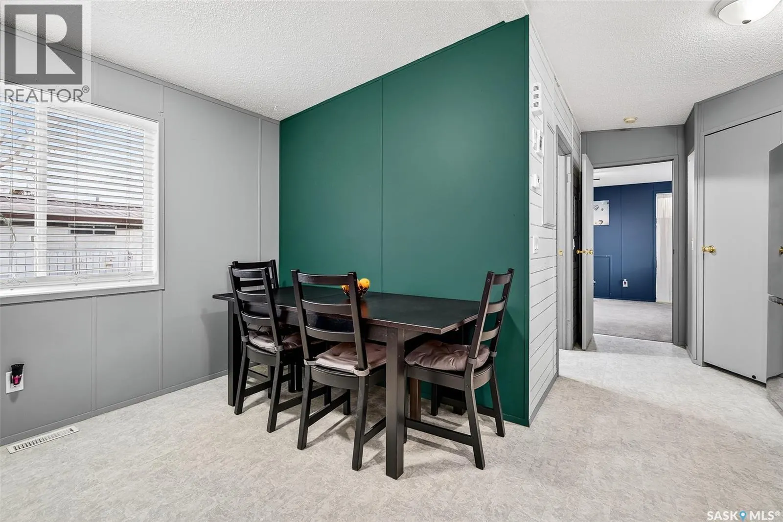 F5 1295 9th AVENUE NE