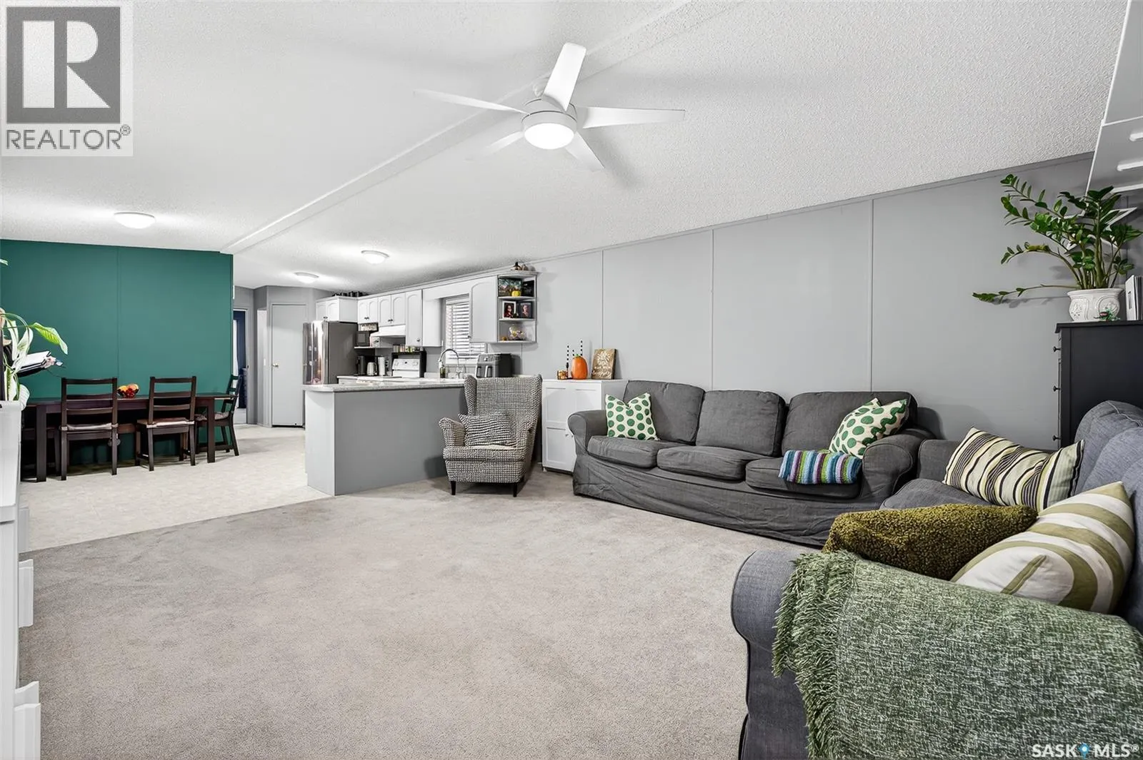 F5 1295 9th AVENUE NE