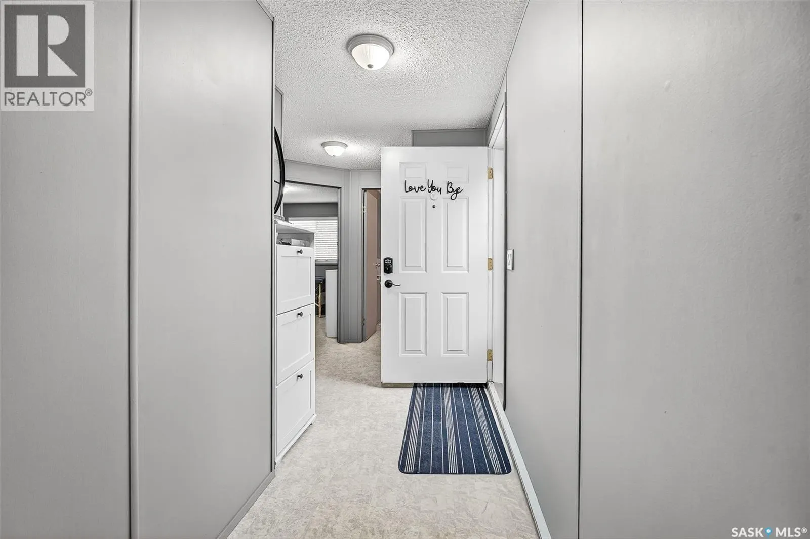 F5 1295 9th AVENUE NE