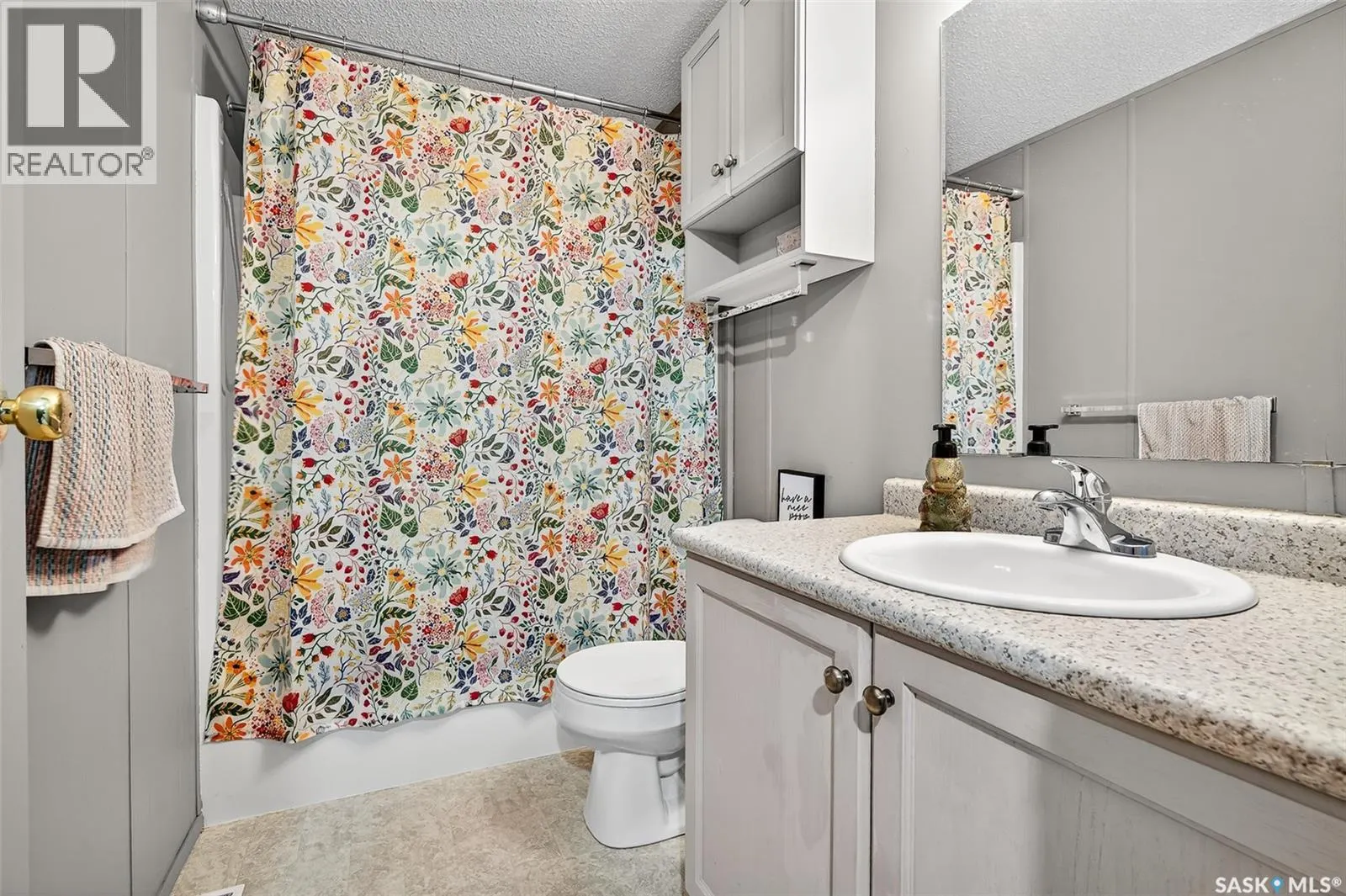 F5 1295 9th AVENUE NE