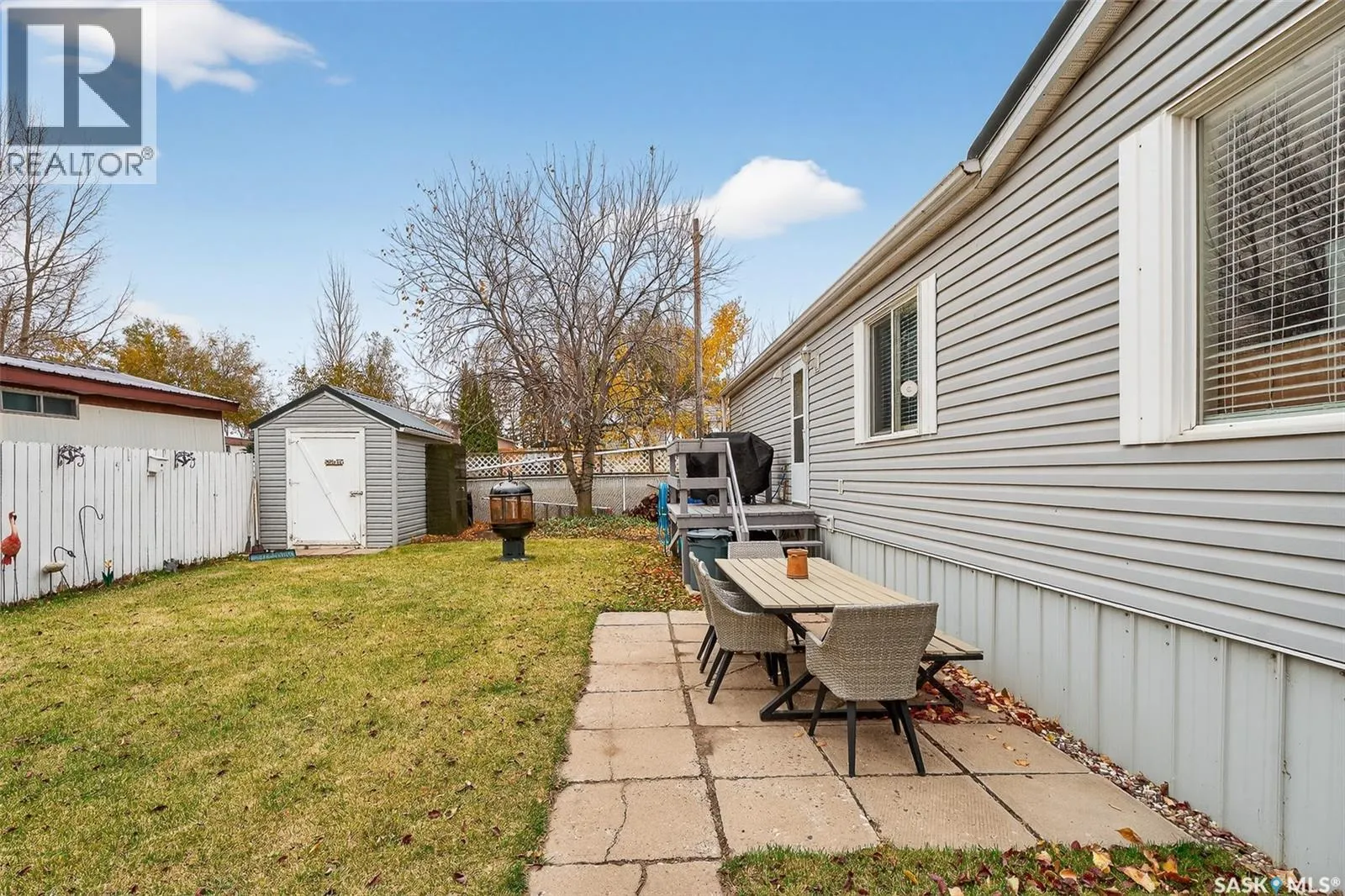 F5 1295 9th AVENUE NE