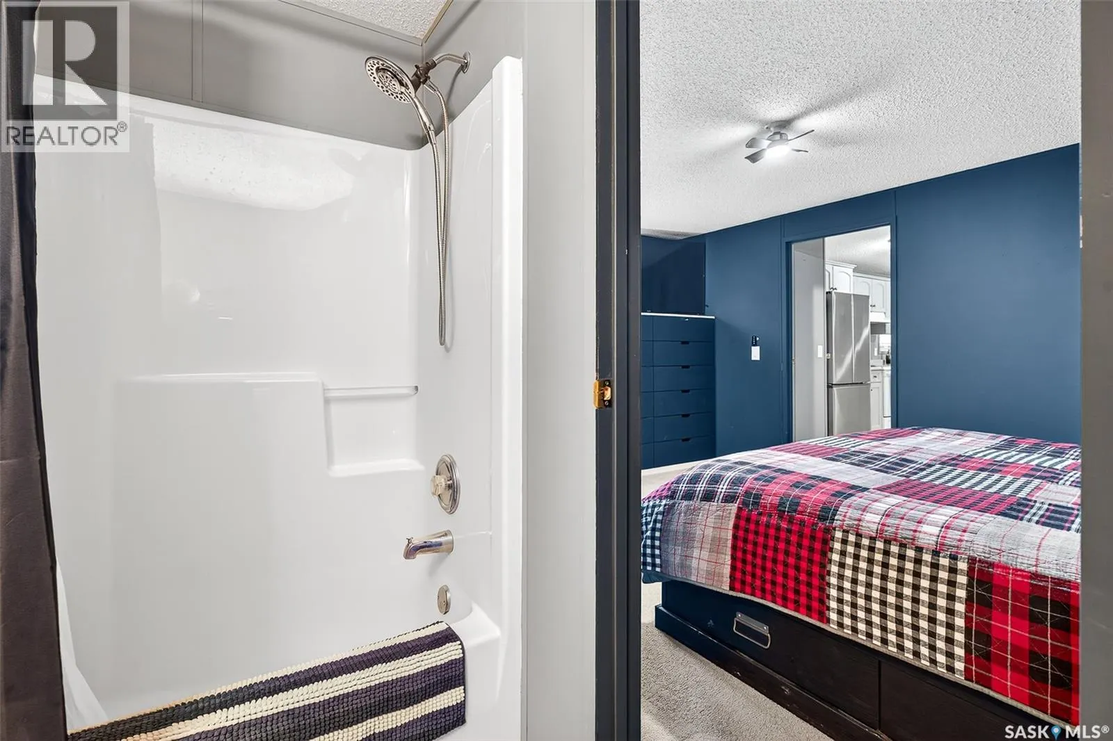 F5 1295 9th AVENUE NE