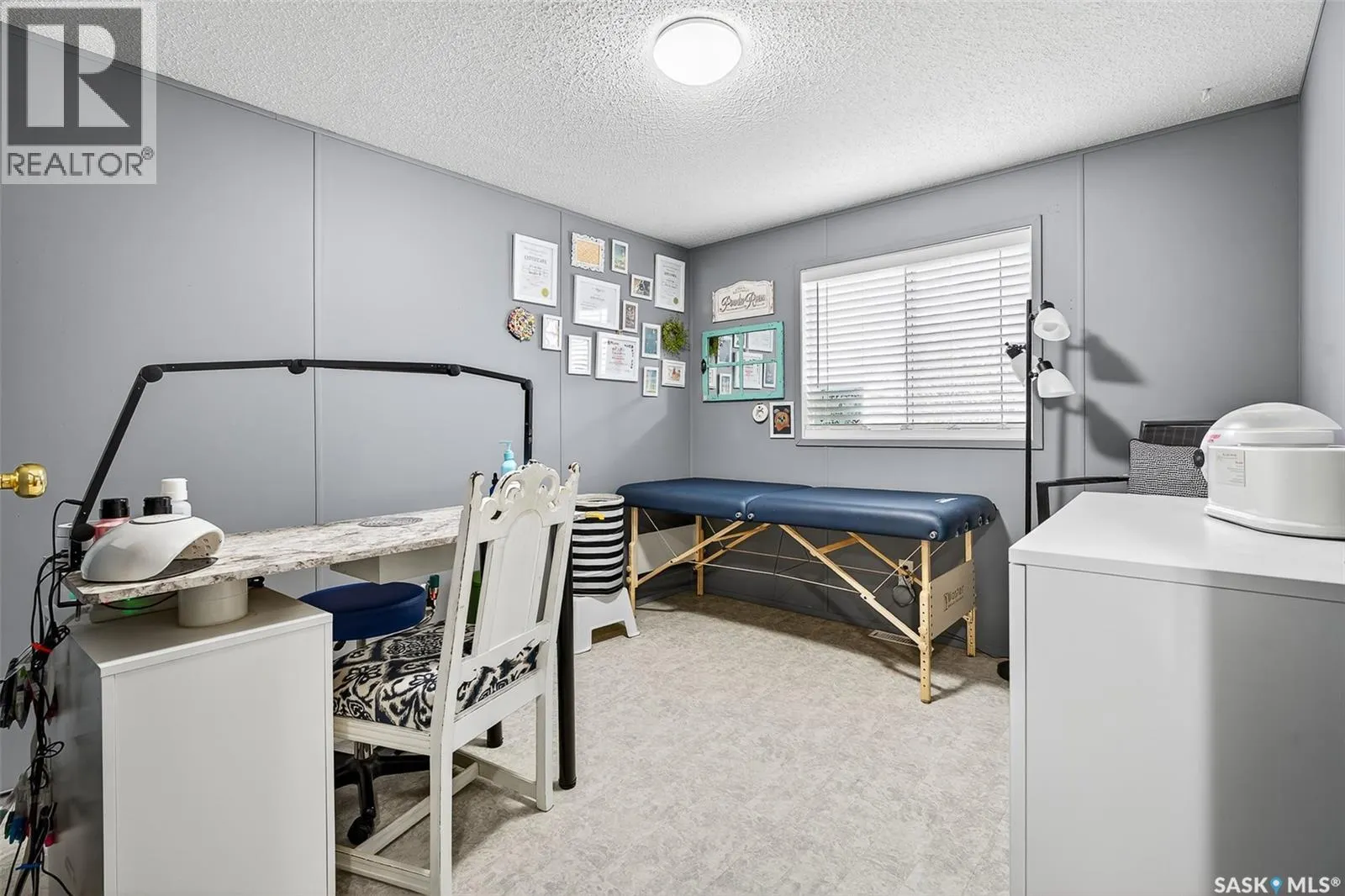 F5 1295 9th AVENUE NE