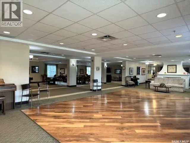 222 680 7th AVENUE E