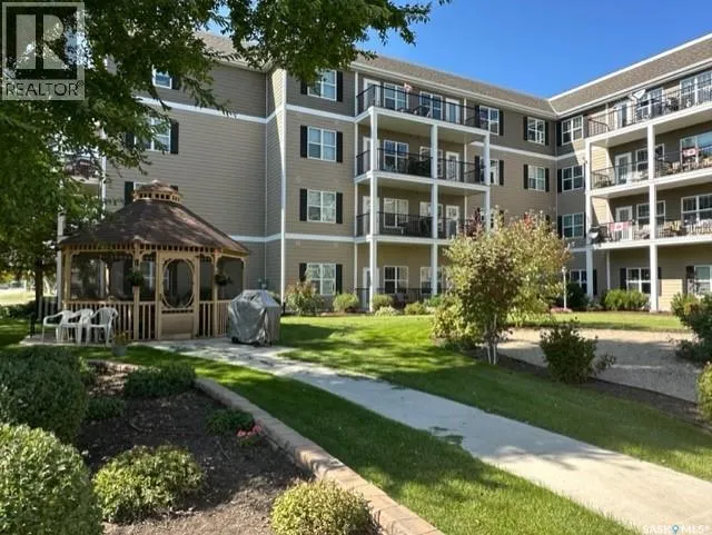 222 680 7th AVENUE E