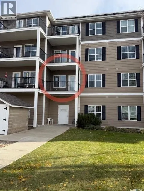 222 680 7th AVENUE E