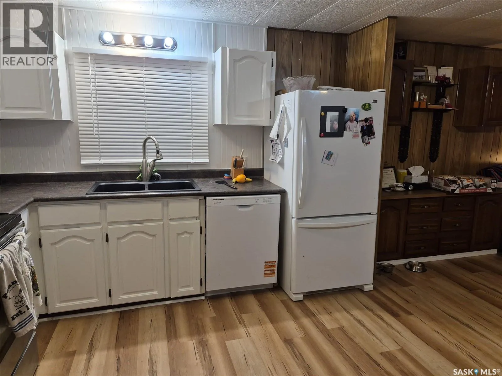 804 Railway AVENUE N