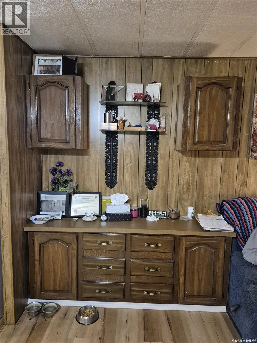 804 Railway AVENUE N