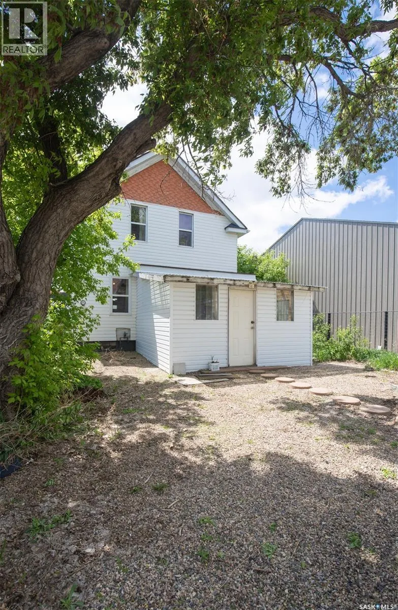 348 High STREET W