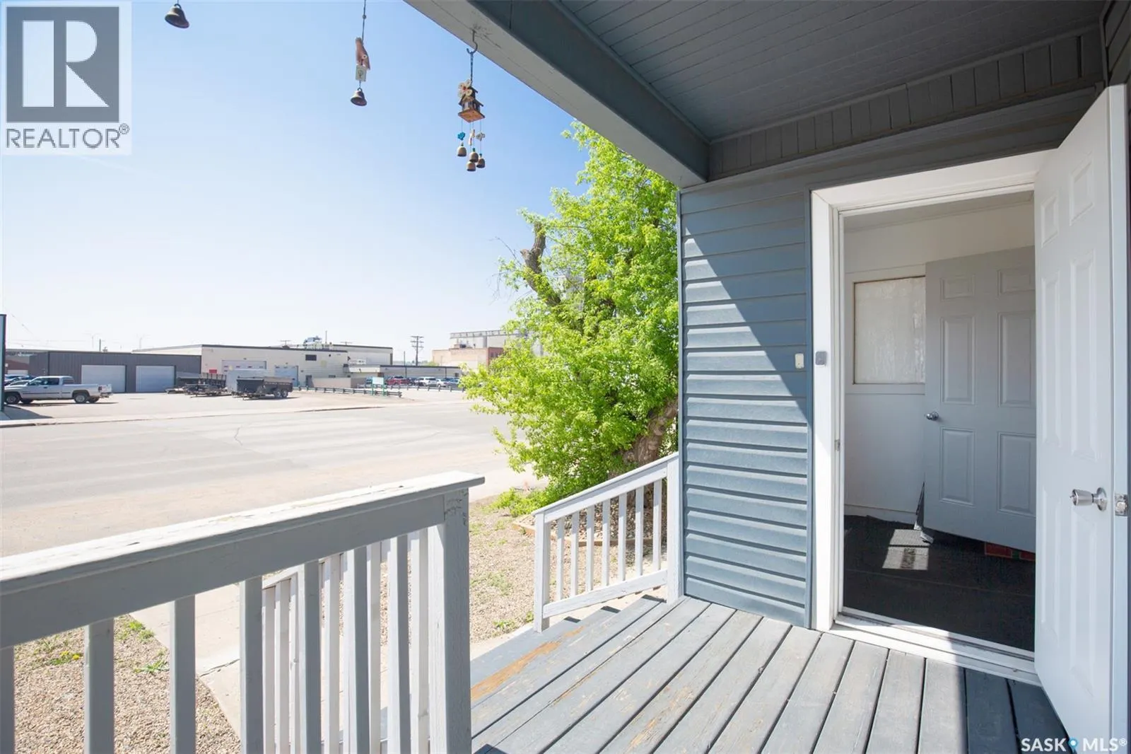 348 High STREET W