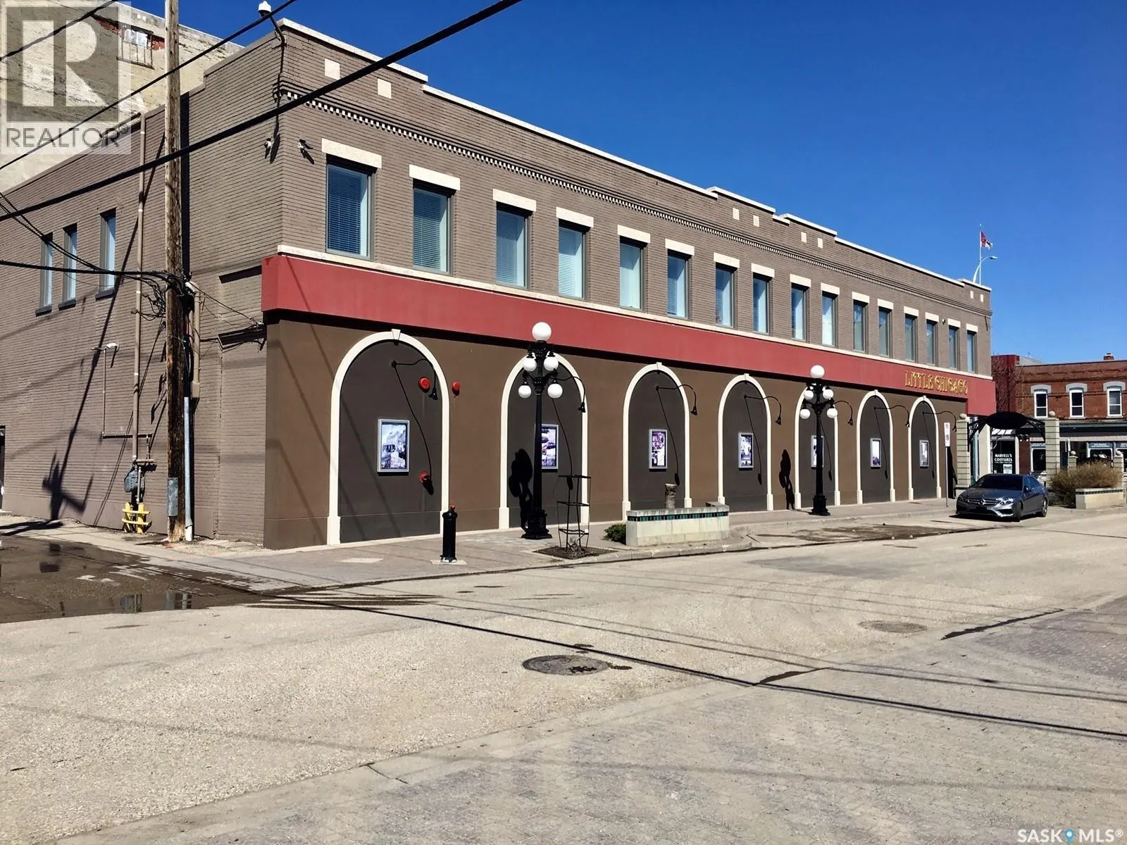 108 MAIN STREET N