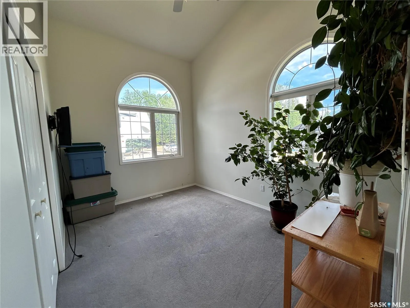 3 Falcon PLACE