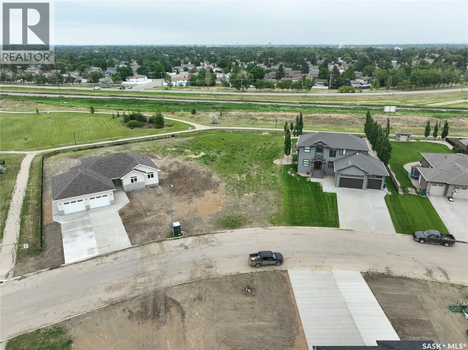 236 Iron Bridge DRIVE
