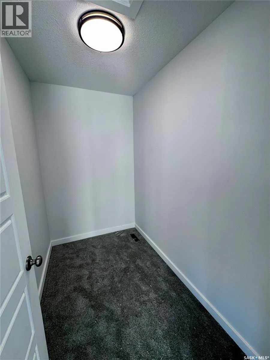 1123 Camden GARDENS