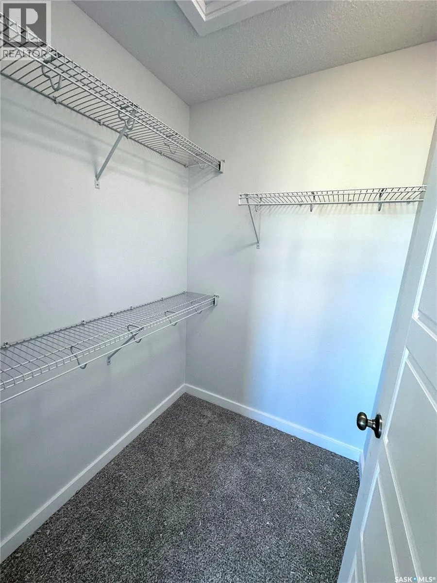 1121 Camden GARDENS