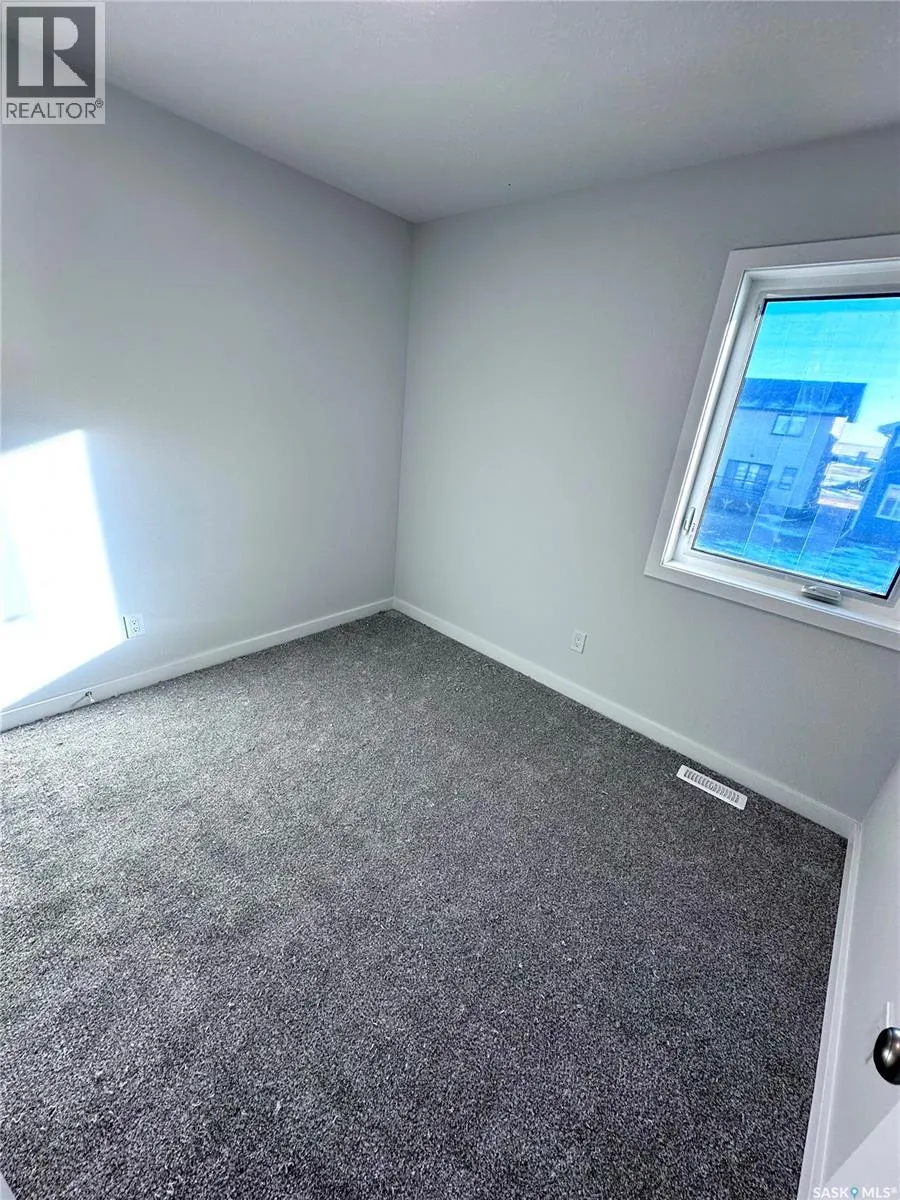 1121 Camden GARDENS