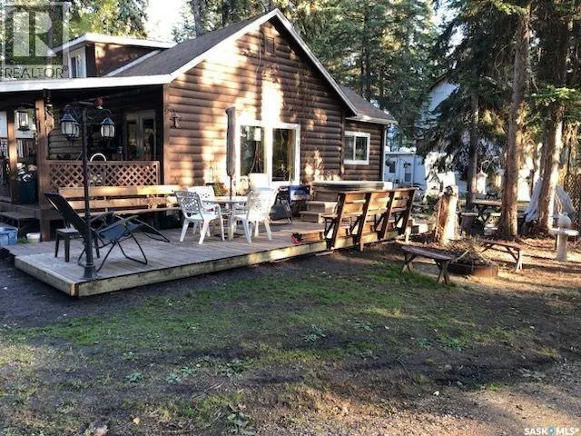 32 Sturgeon STREET