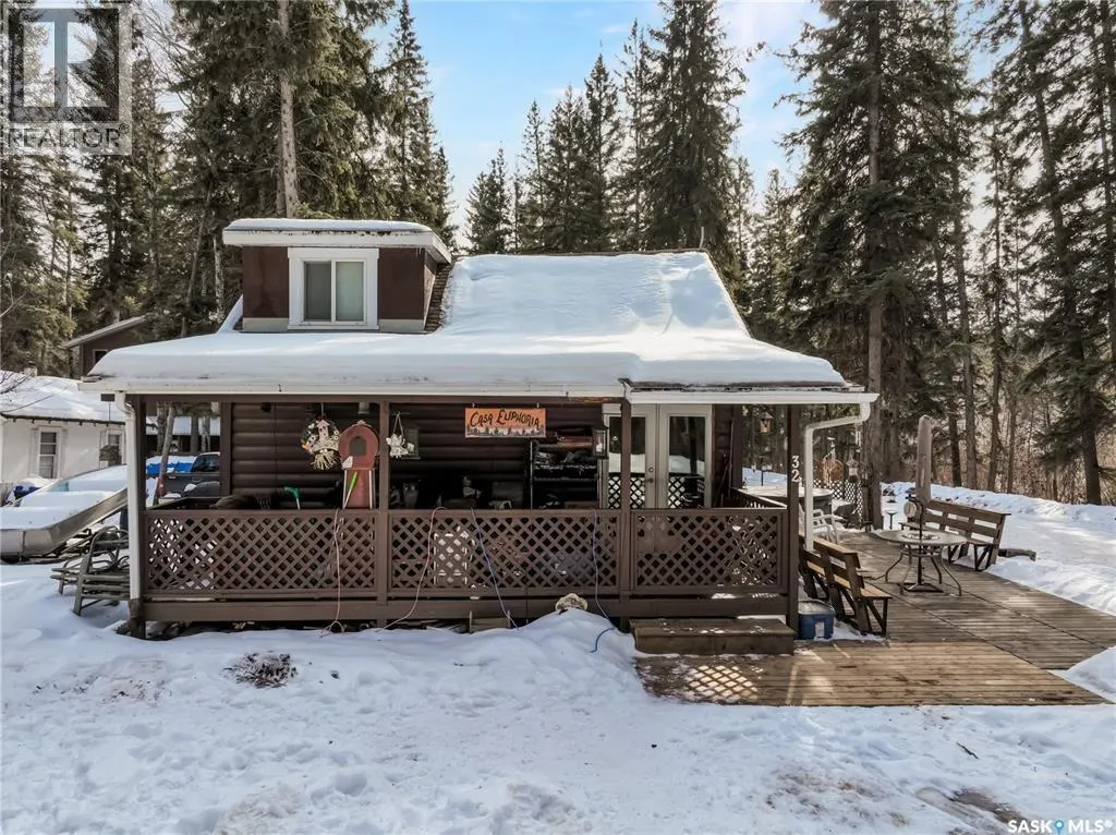32 Sturgeon STREET