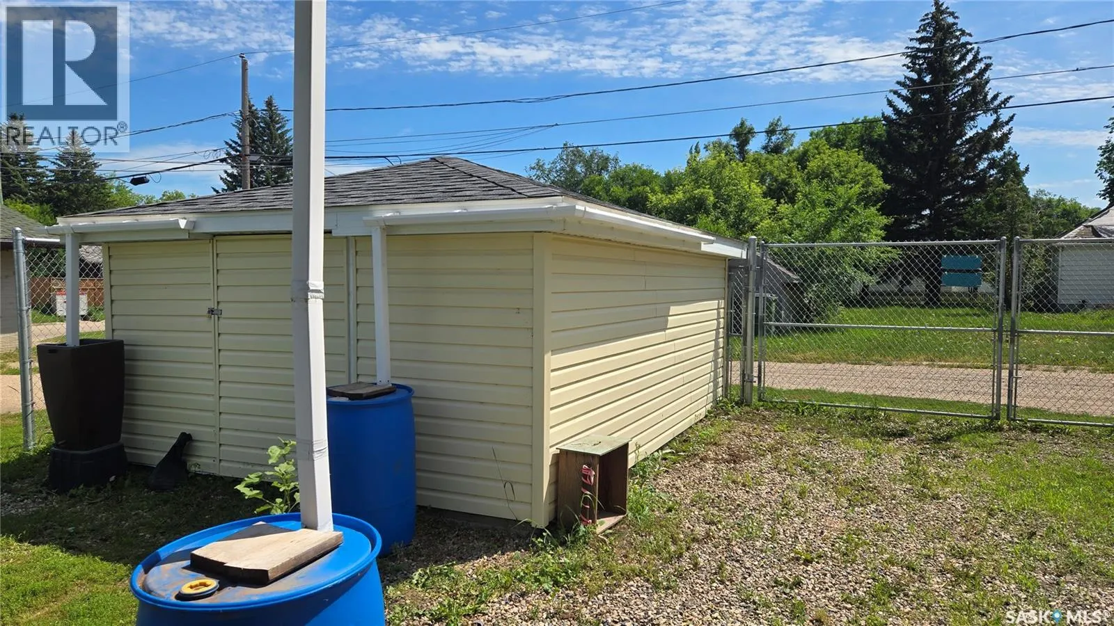 1005 Lillooet STREET W