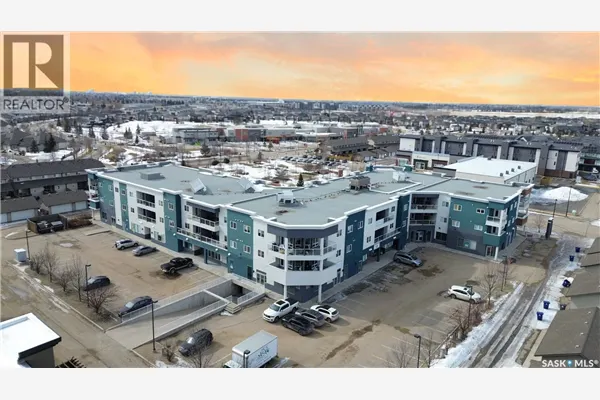 214 412 Willowgrove SQUARE