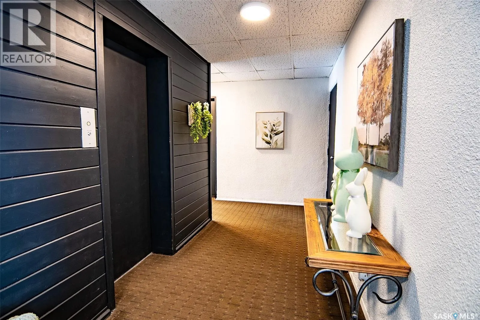 202 699 28th STREET W