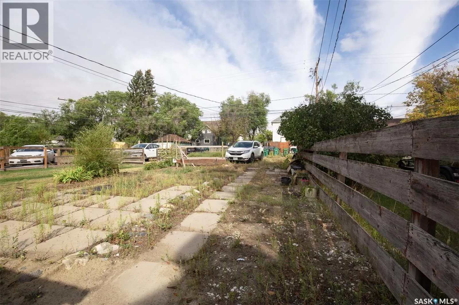 306 Fairford STREET W