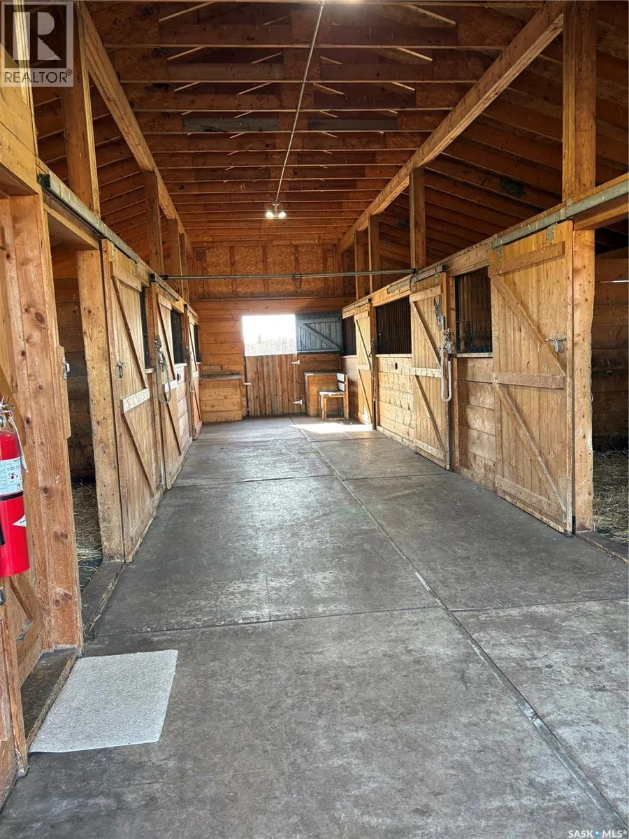 Tatler Horse Acreage