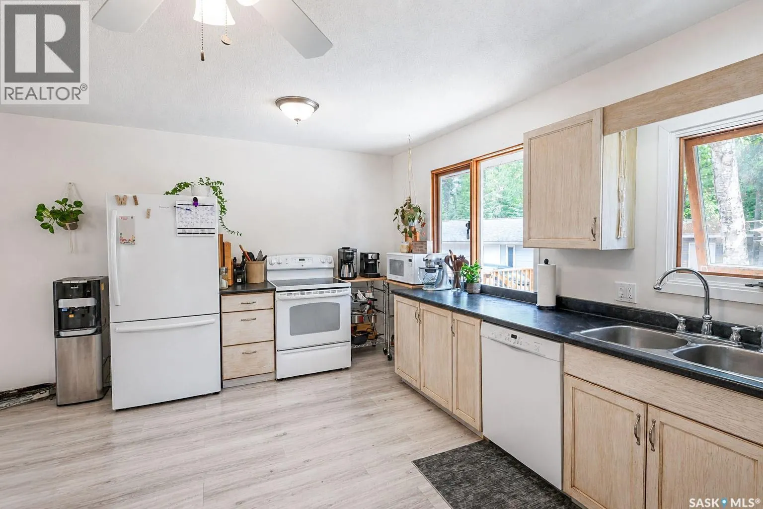 505 Marine DRIVE