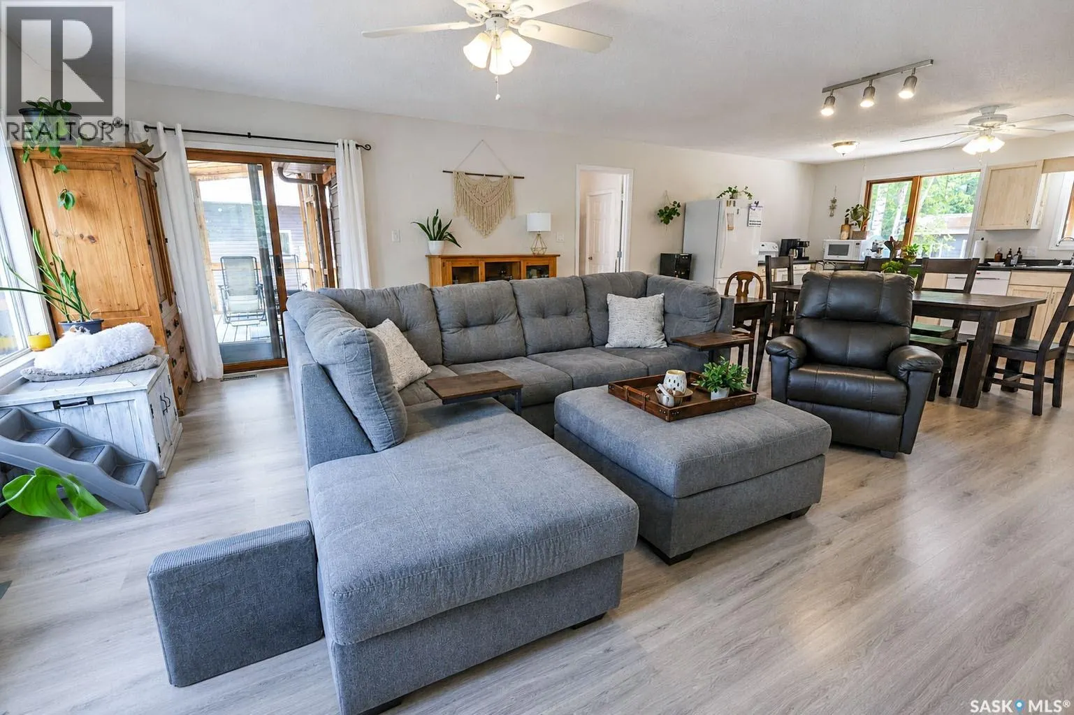 505 Marine DRIVE