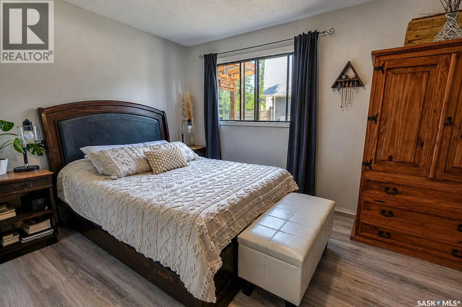 505 Marine DRIVE