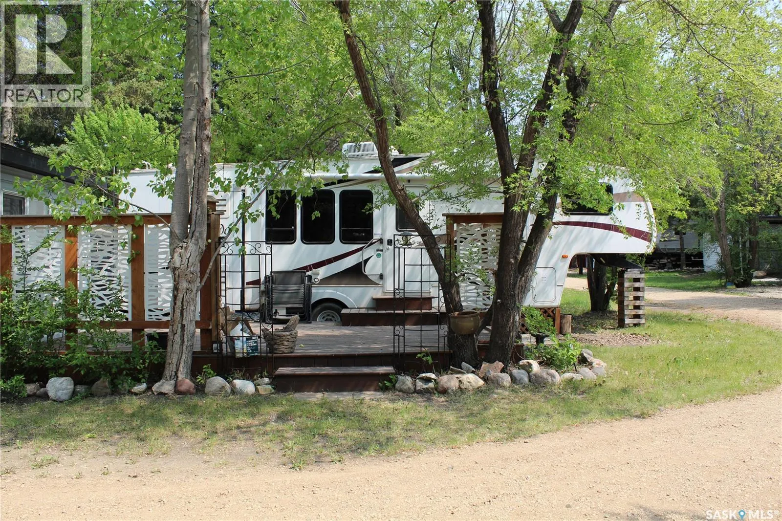 117 Poplar Beach