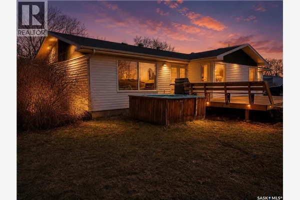 Acreage for sale: HooDoo Acreage, Hoodoo Rm No. 401