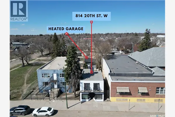 814 20th STREET W