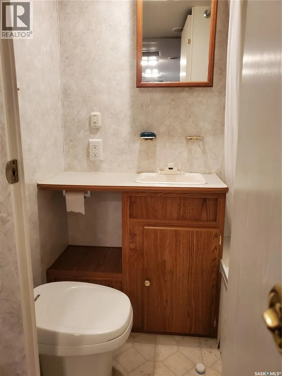 RV R # 18 Poplar Beach Resort