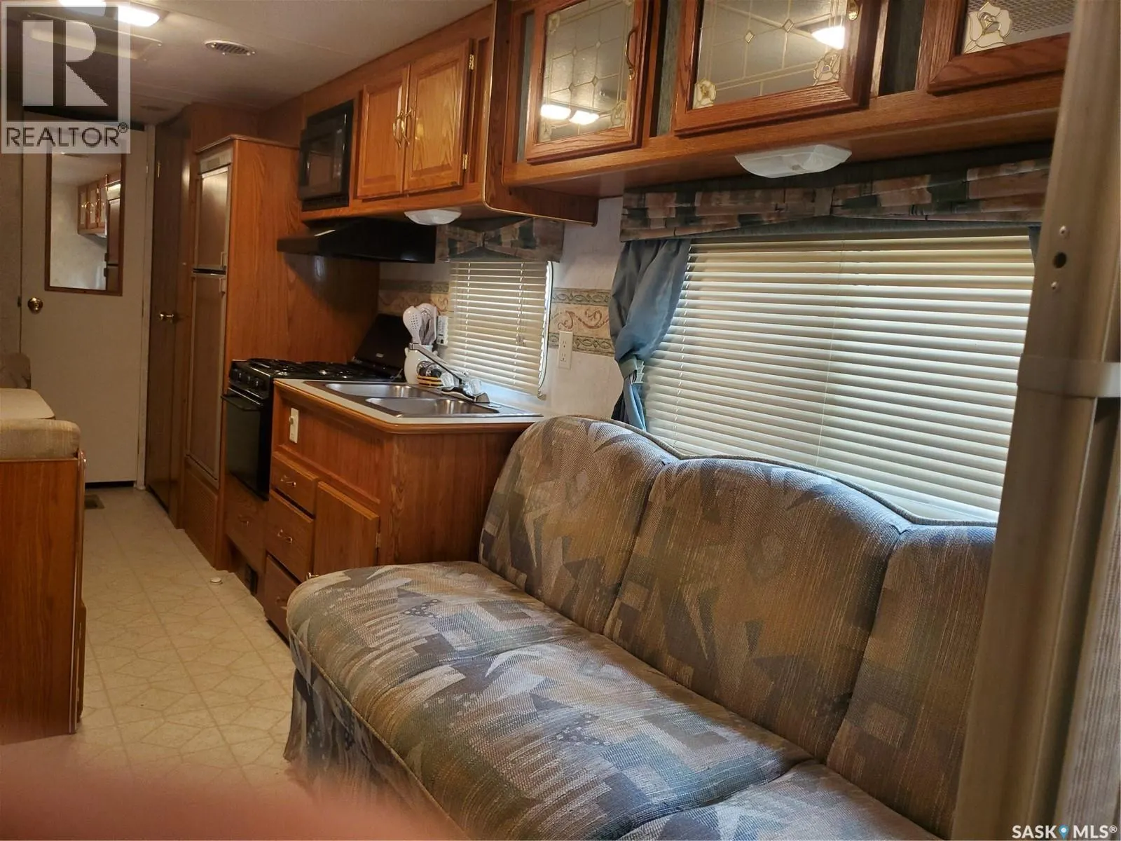 RV R # 18 Poplar Beach Resort