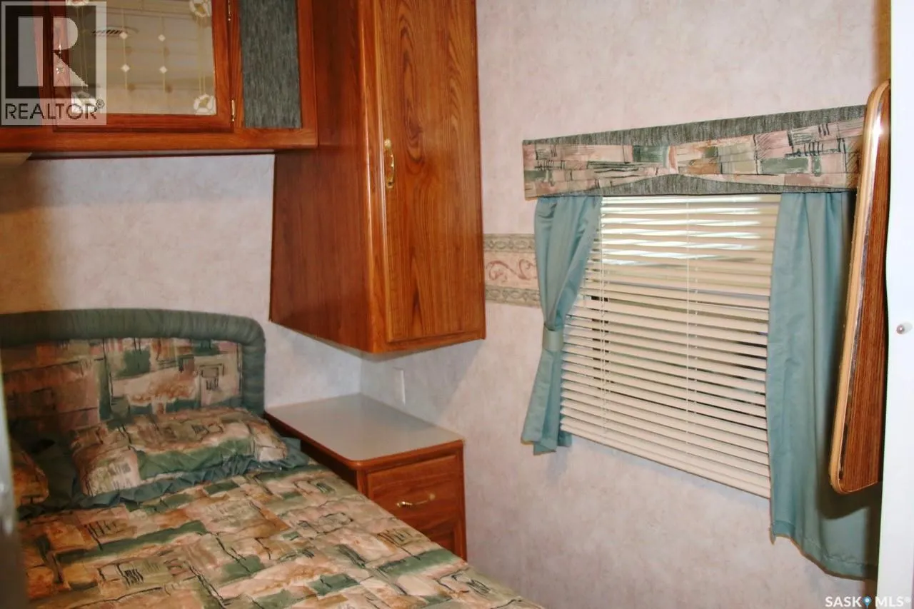 RV R # 18 Poplar Beach Resort