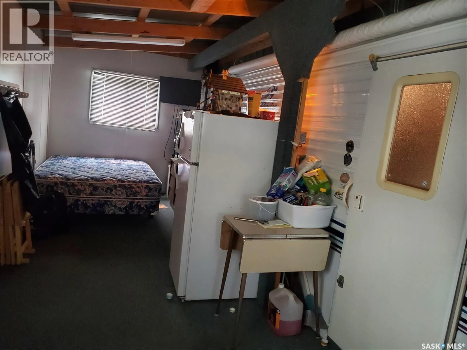 RV R # 18 Poplar Beach Resort