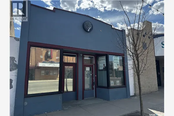 317 20th STREET W