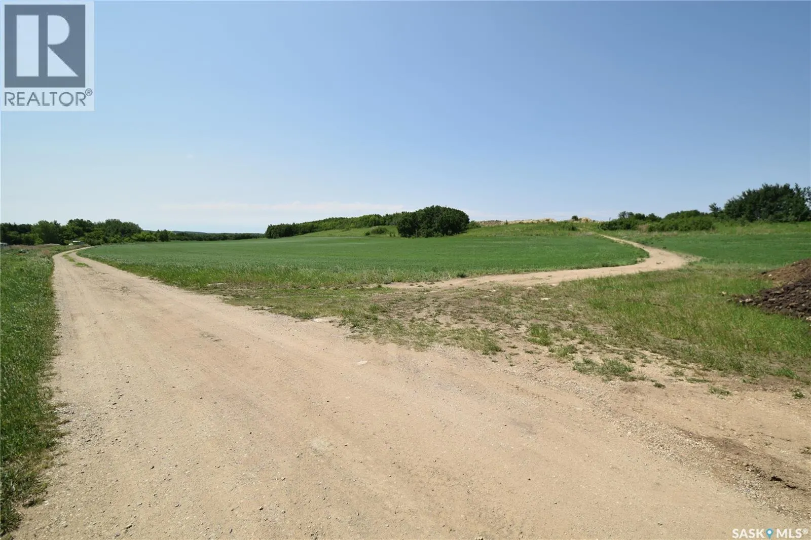Osze Lakeview Property