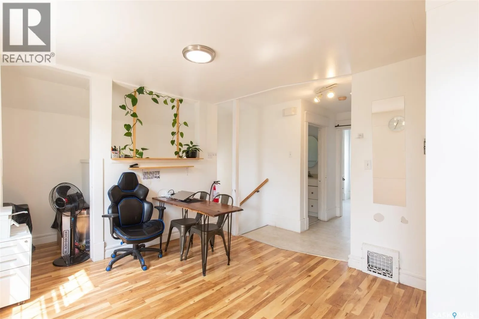 66 Athabasca STREET W