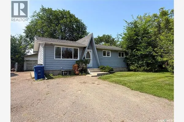 7 Dunfield CRESCENT