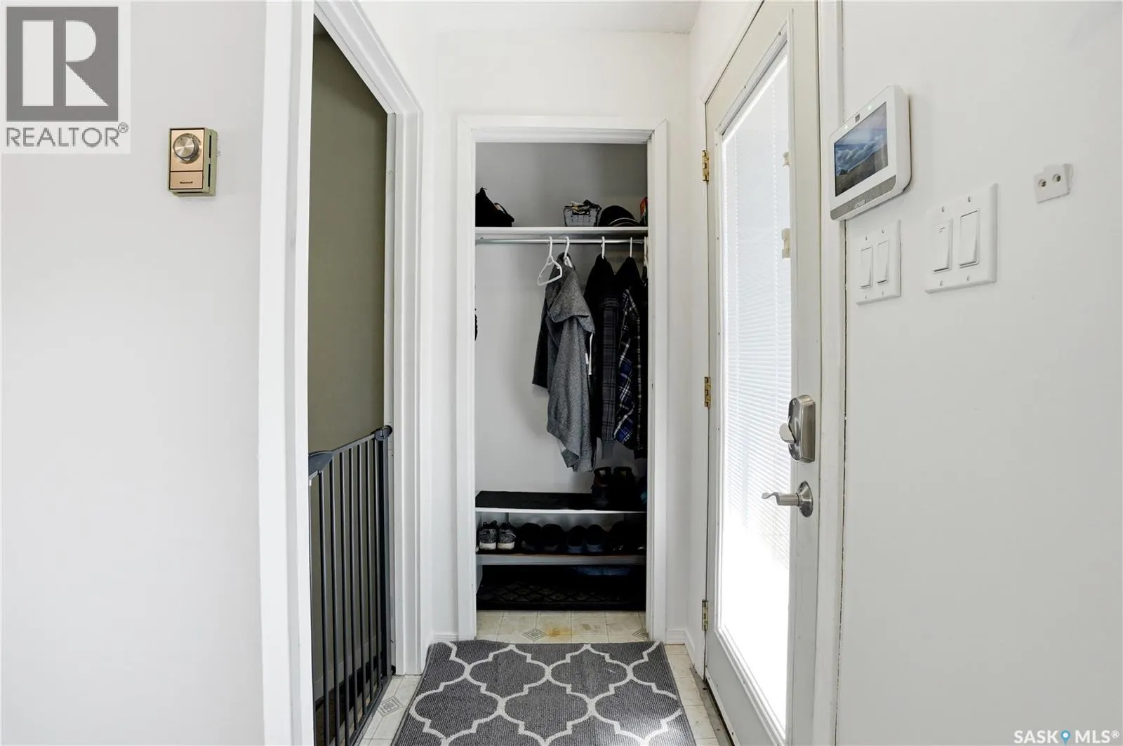 123 Burberry ROAD
