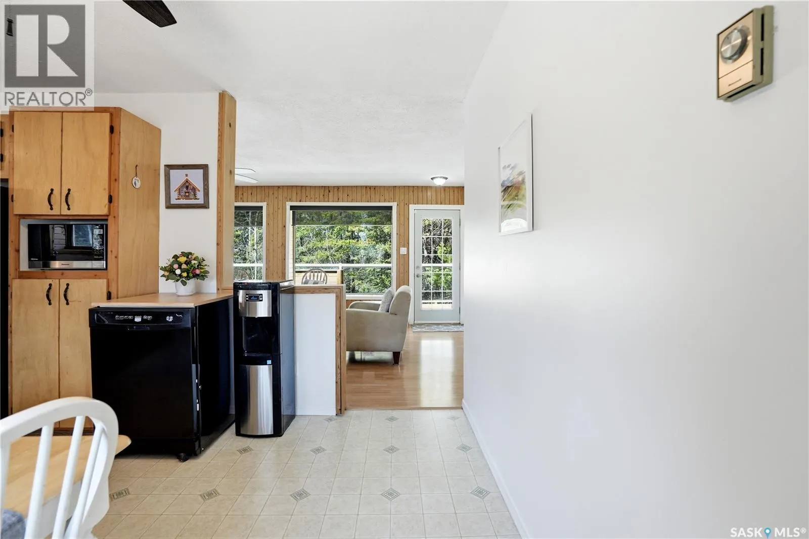 123 Burberry ROAD