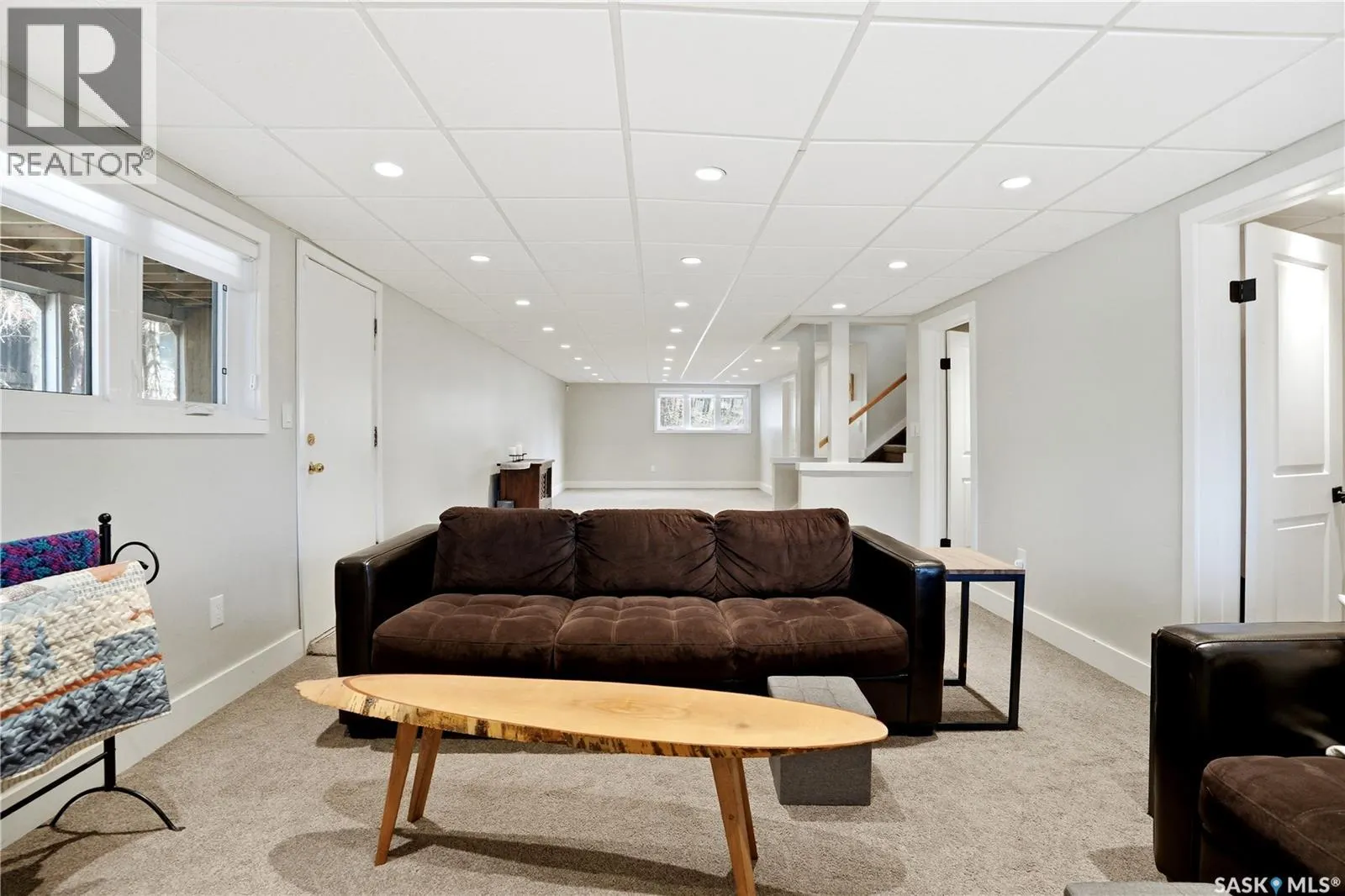 123 Burberry ROAD