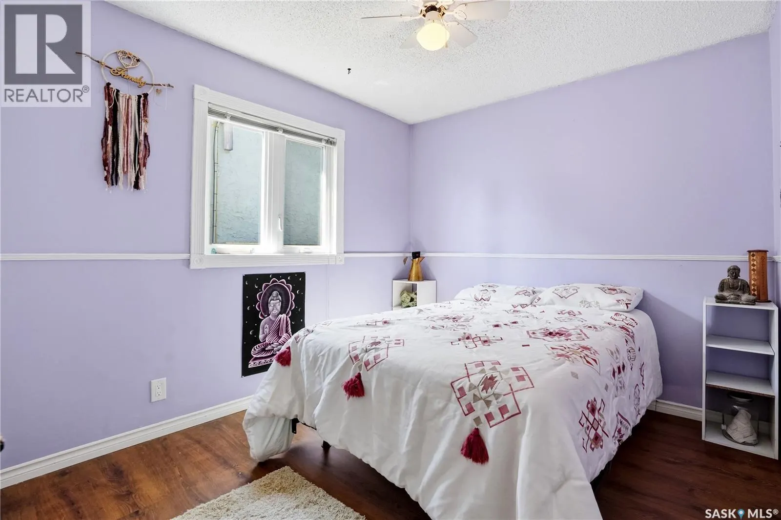 1009 Corman CRESCENT