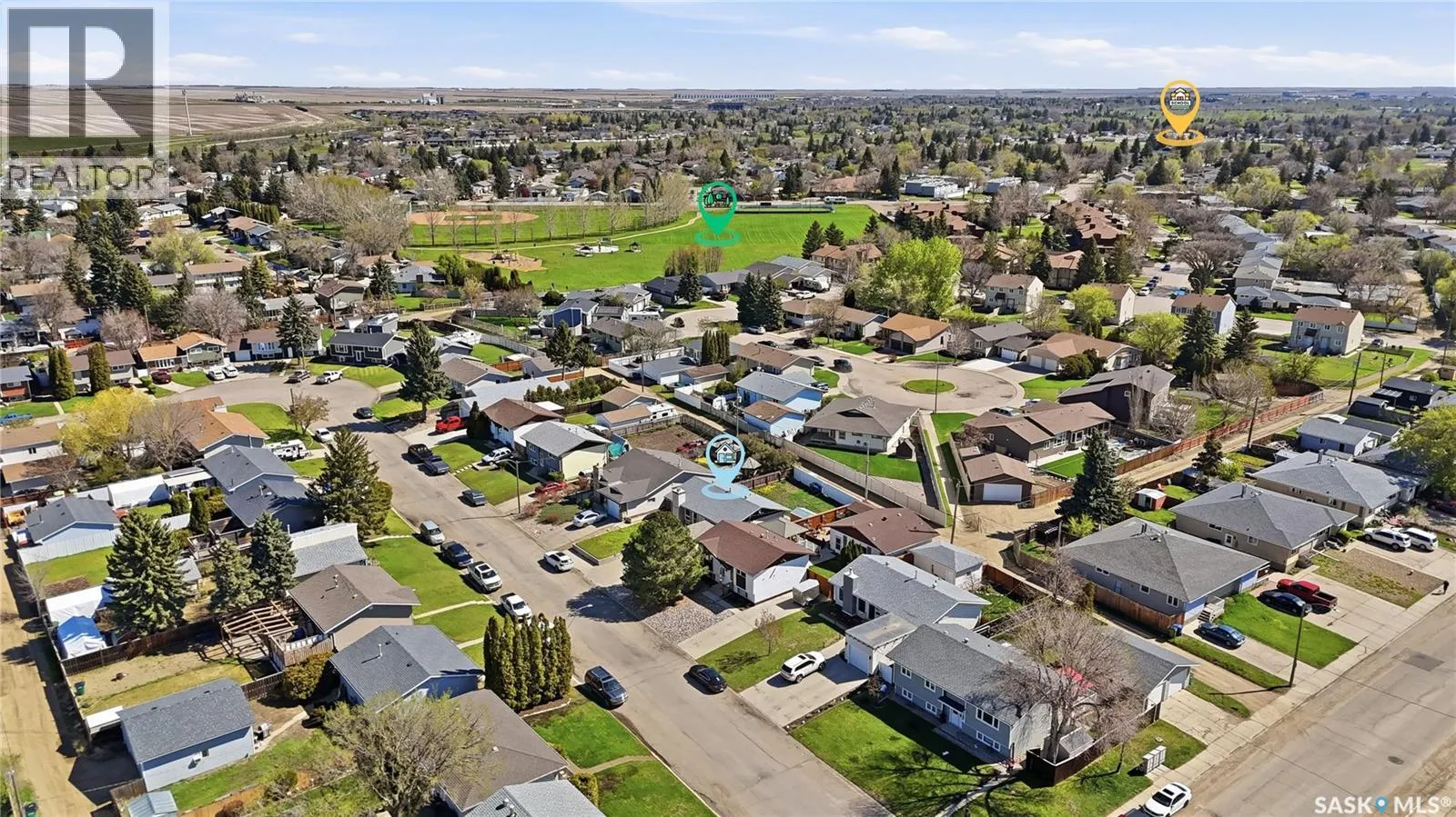 1009 Corman CRESCENT